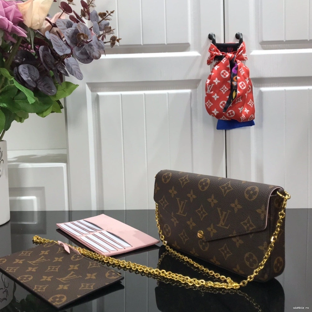 WIS LOUIS POCHETTE FÉLICIE VUITTON 1108